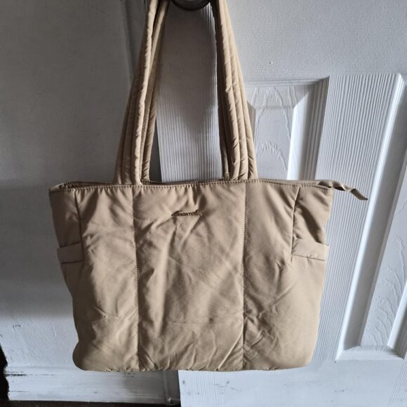 PERFECT TOTE! GYM/WORK/SCHOOL Laptop Bag for Women, Lightweight Puffy - Picture 1 of 8